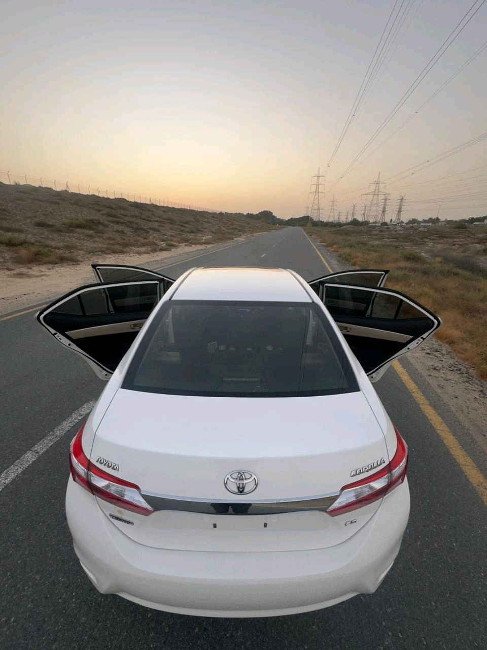 Toyota Corolla - Image 9