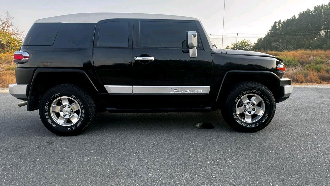 Toyota FJ Cruiser - Image 3