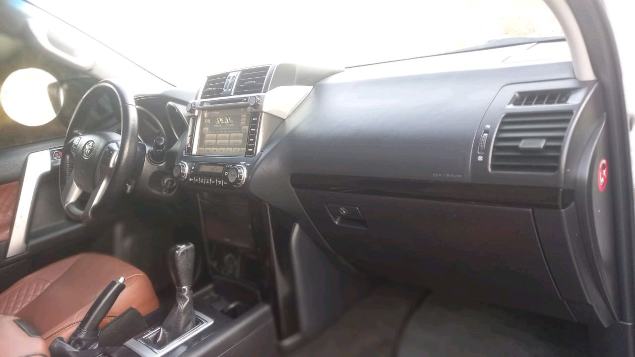 Toyota Prado - Image 21