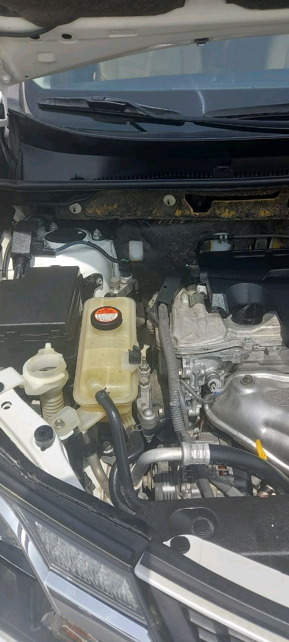 Toyota Rav 4 - Image 5