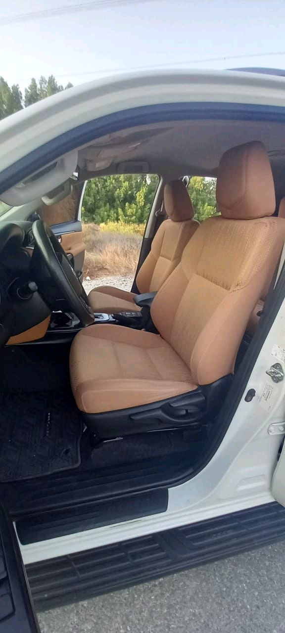 Toyota Fortuner - Image 6