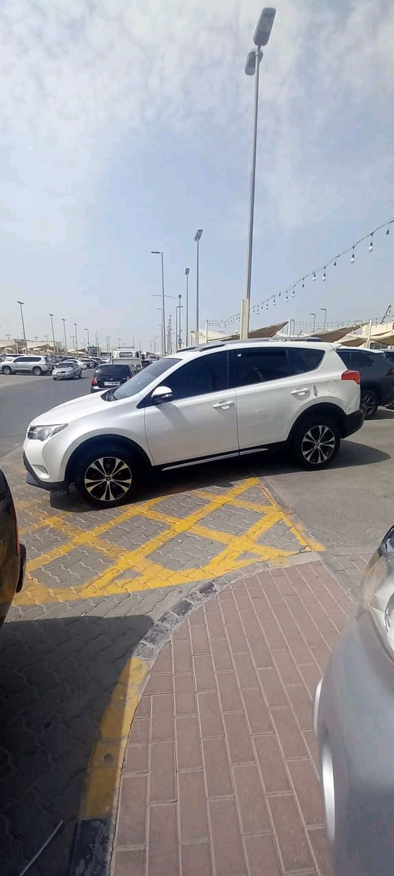 Toyota Rav 4 - Image 7
