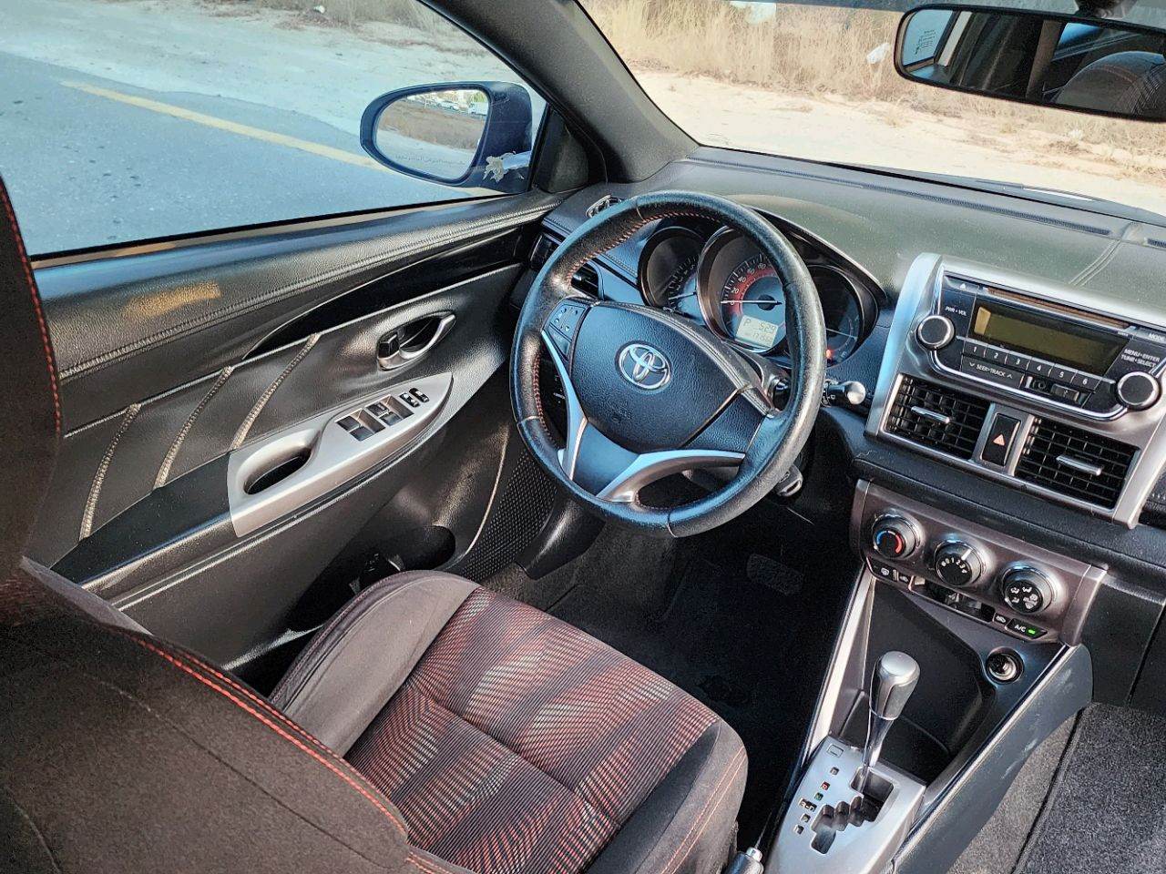 Toyota Yaris - Image 13