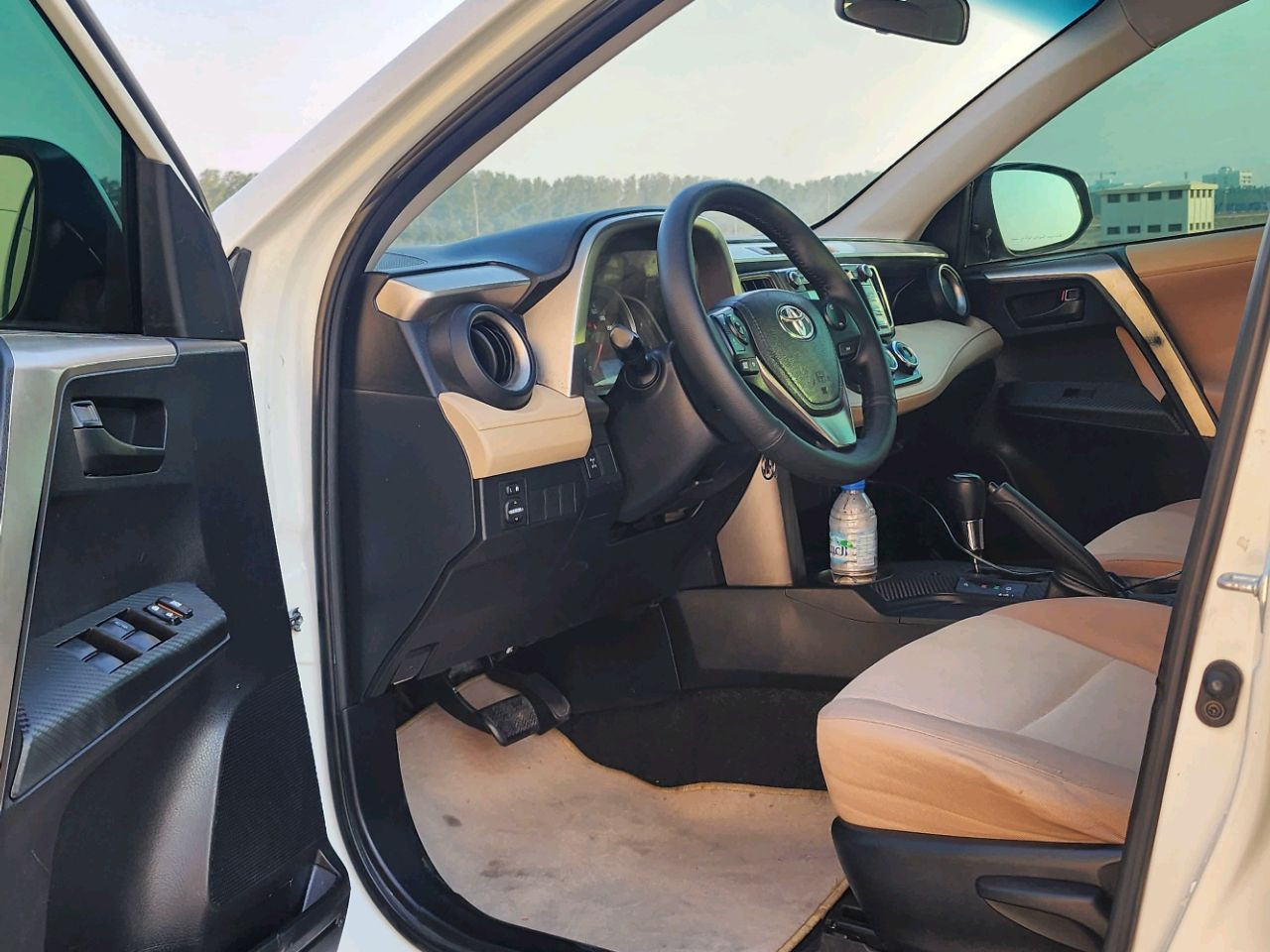 Toyota Rav 4 - Image 5