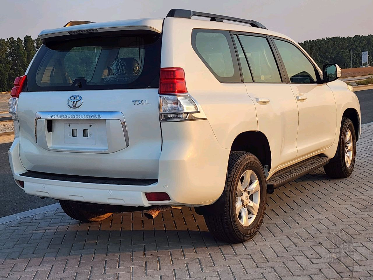 Toyota Prado - Image 4