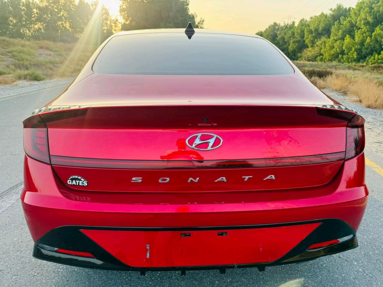 Hyundai Sonata - Image 4