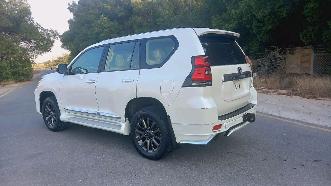 Toyota Prado - Image 3