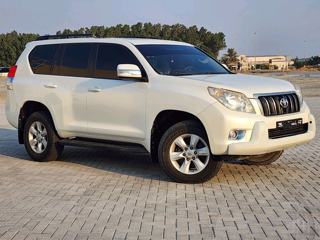 Toyota Prado - Image 10