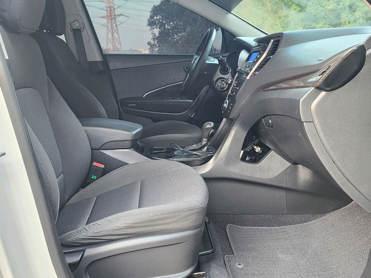 Hyundai Santa Fe - Image 3