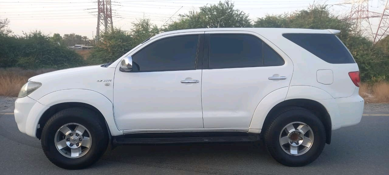 Toyota Fortuner - Image 3