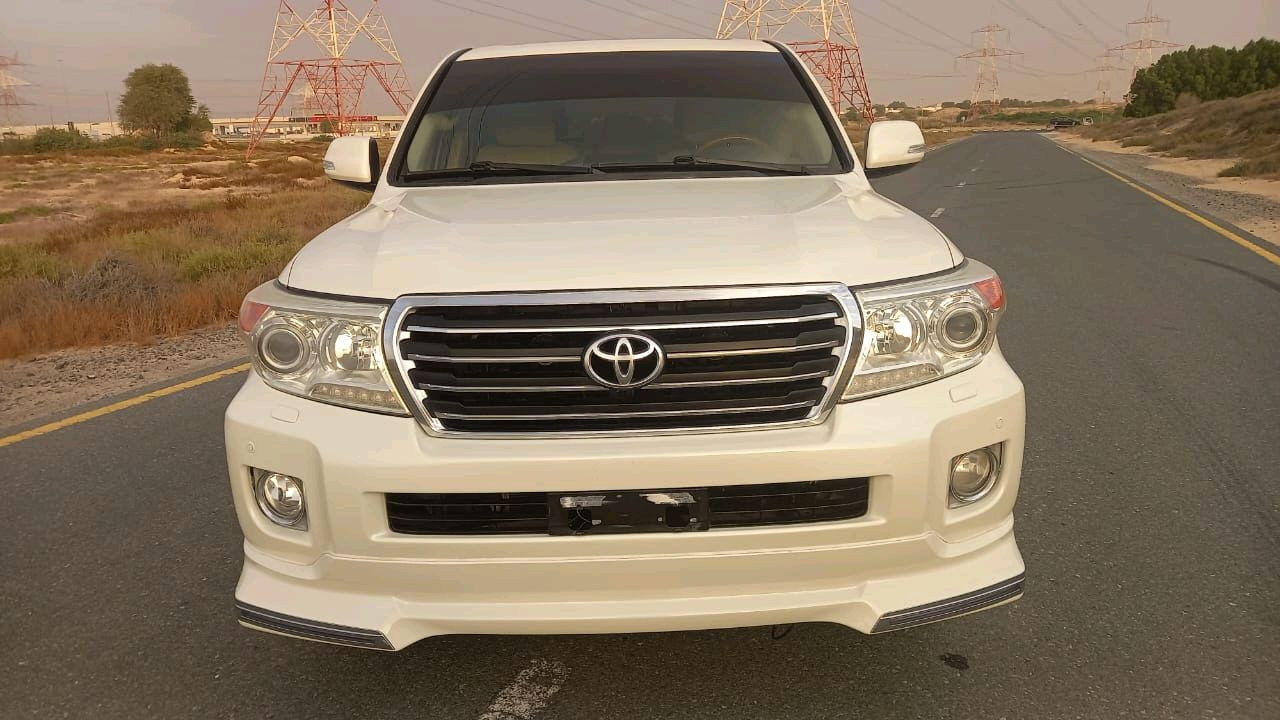Toyota Land Cruiser - Image 5