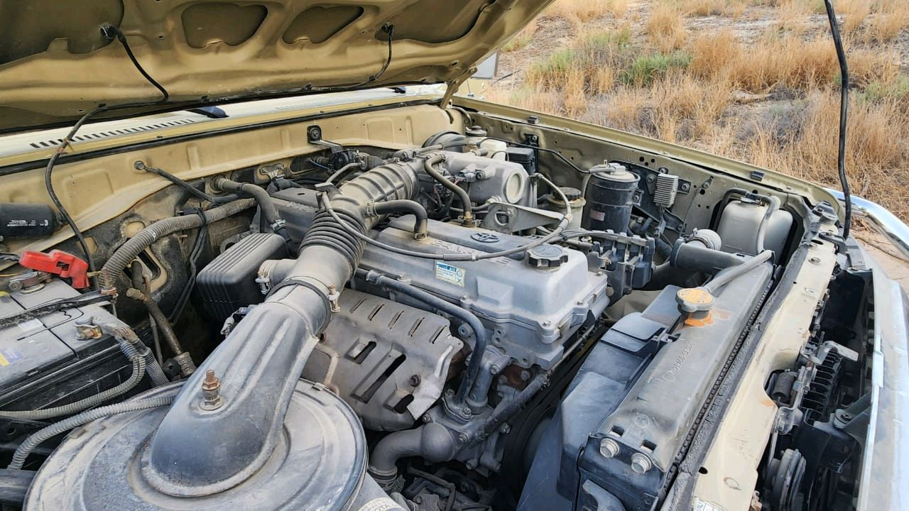 Toyota Land Cruiser - Image 11