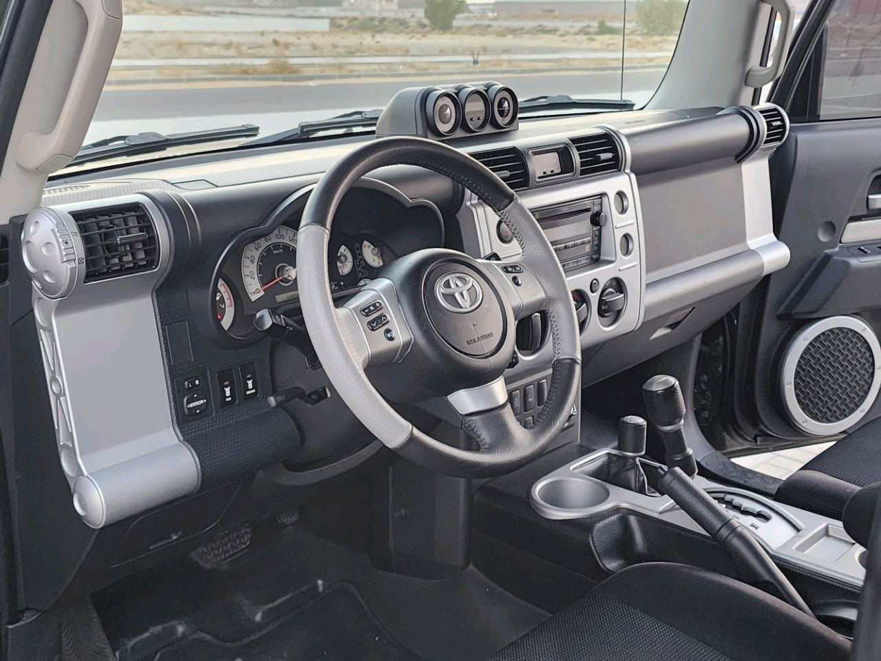 Toyota FJ Cruiser - Image 4