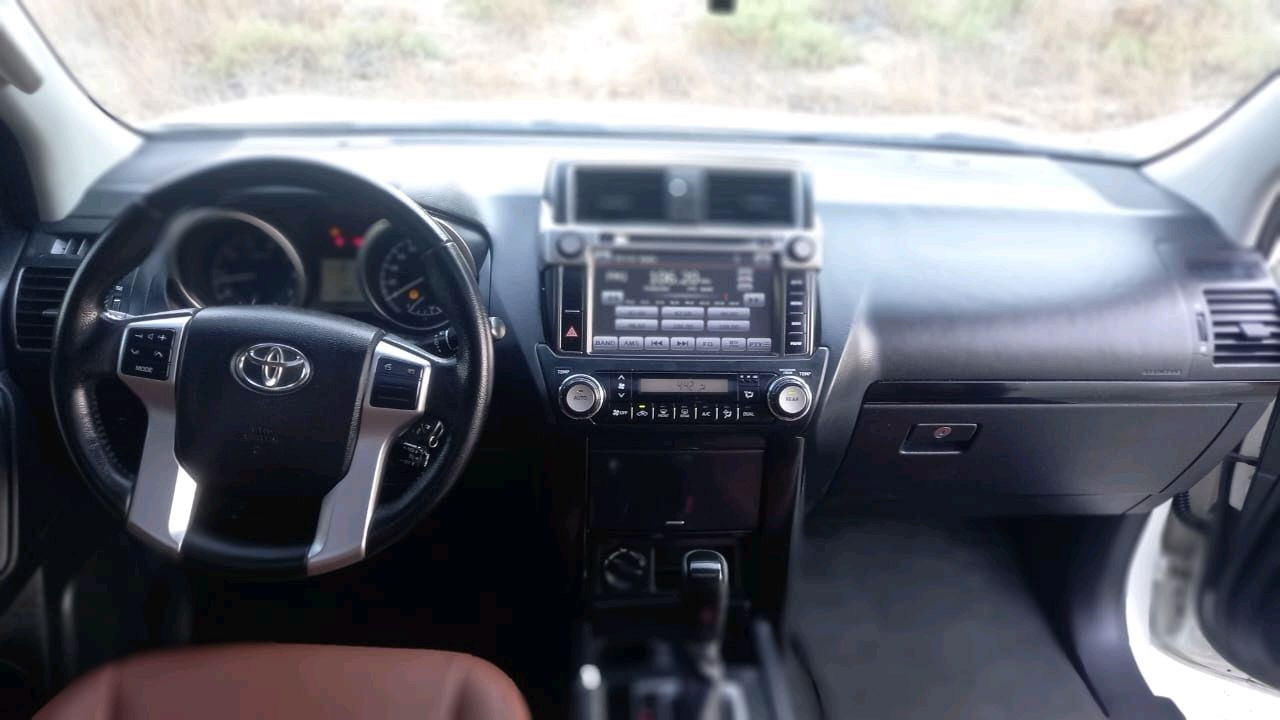 Toyota Prado - Image 9
