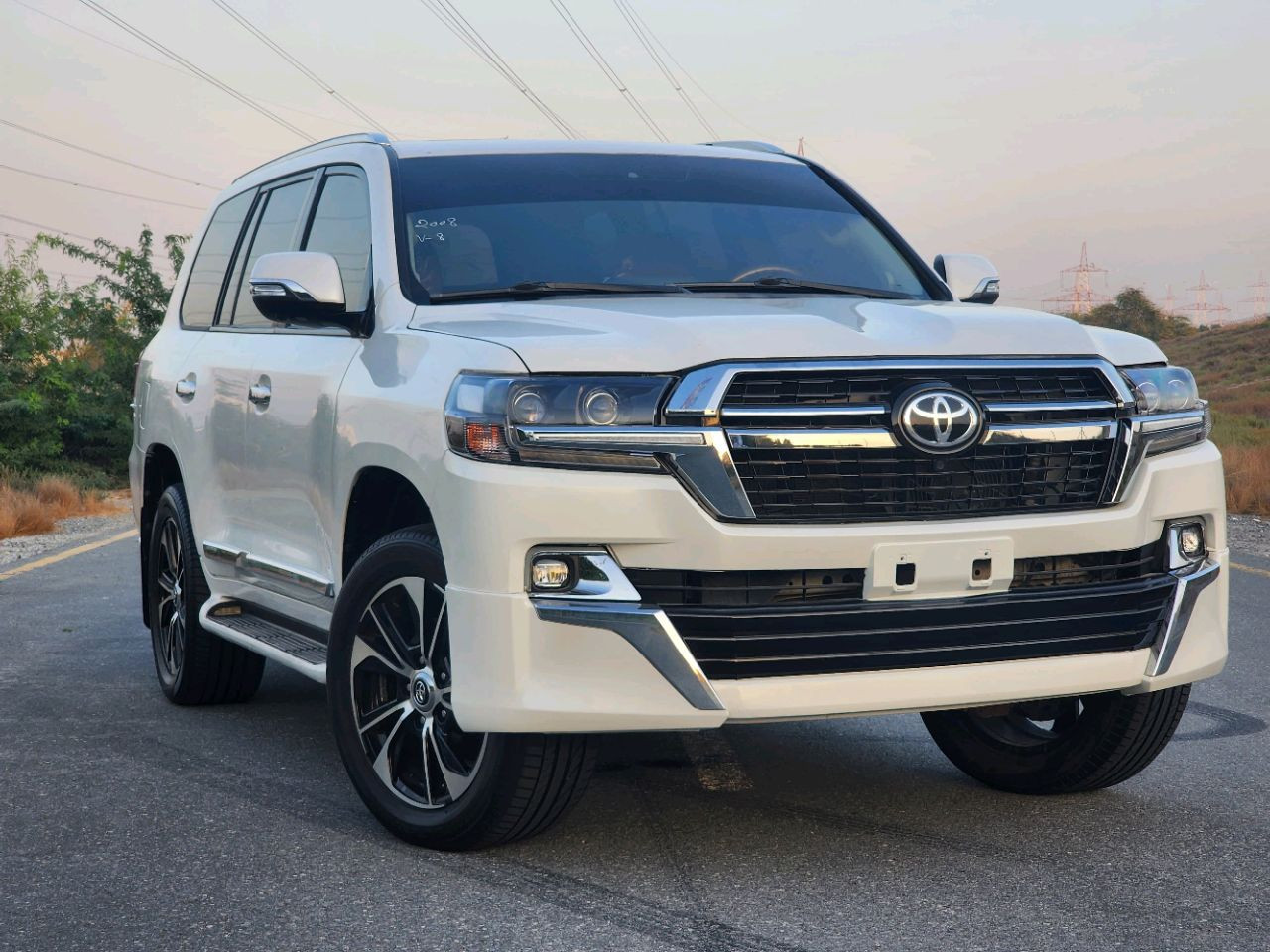 Toyota Land Cruiser - Image 8