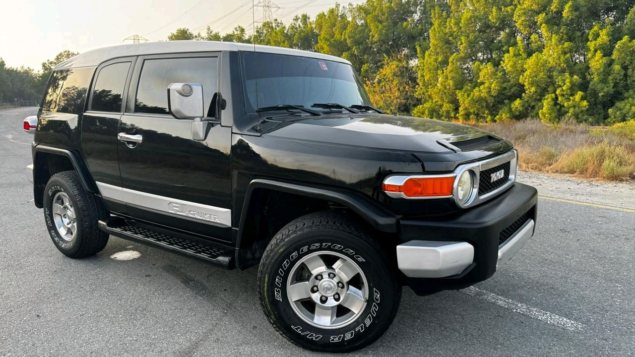 Toyota FJ Cruiser - Image 7