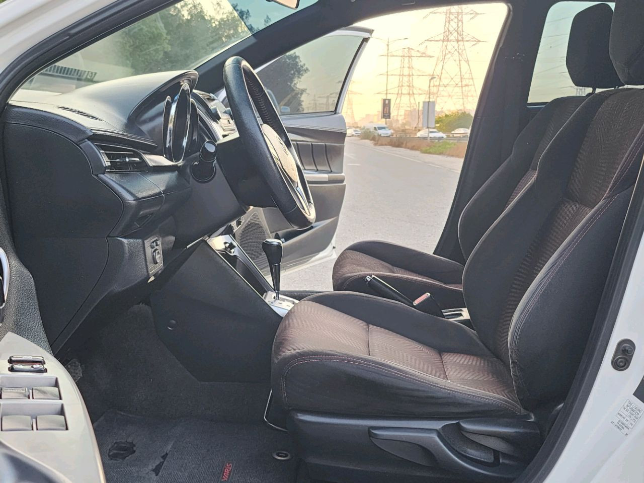 Toyota Yaris - Image 4