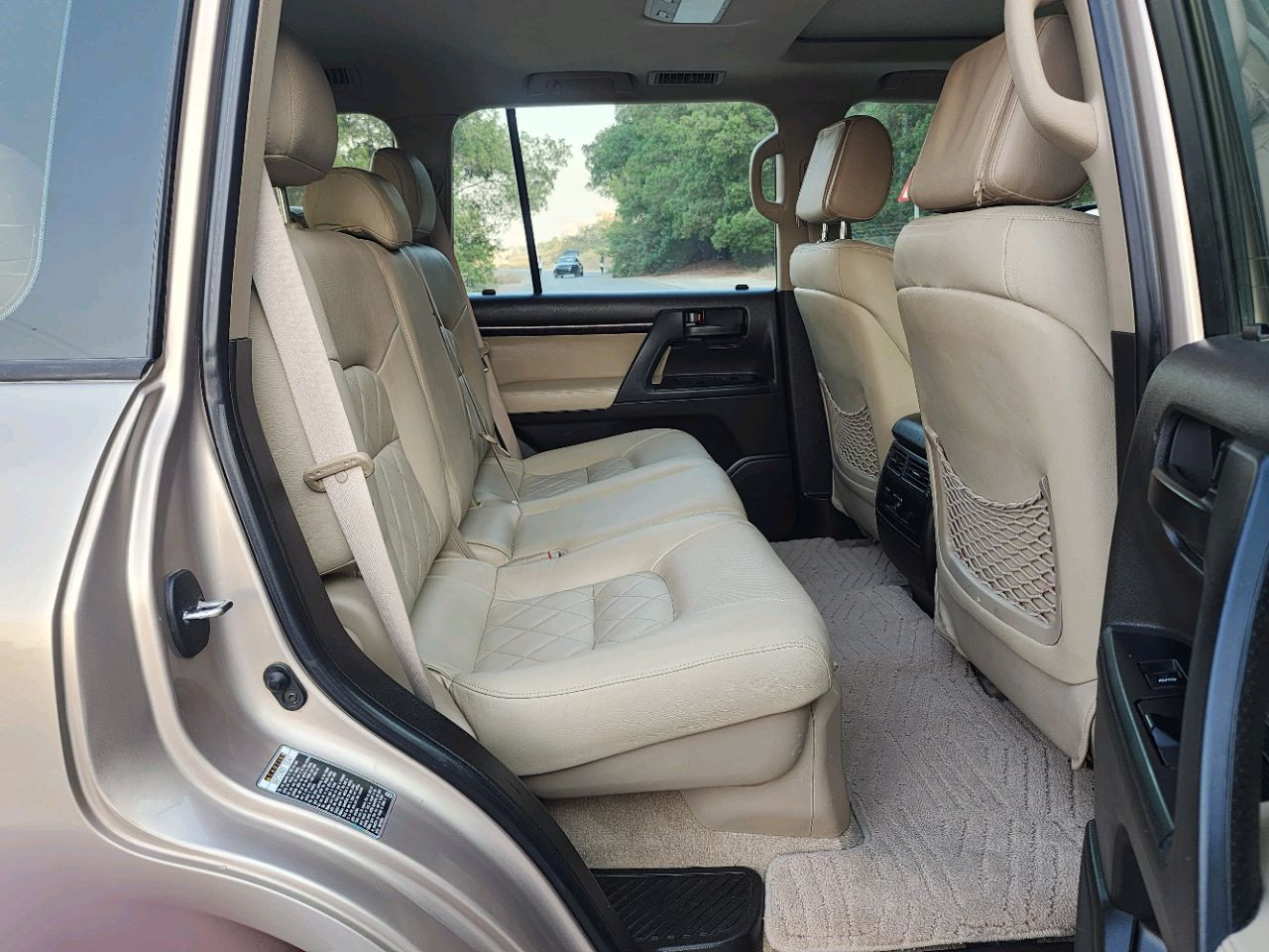 Toyota Land Cruiser - Image 18