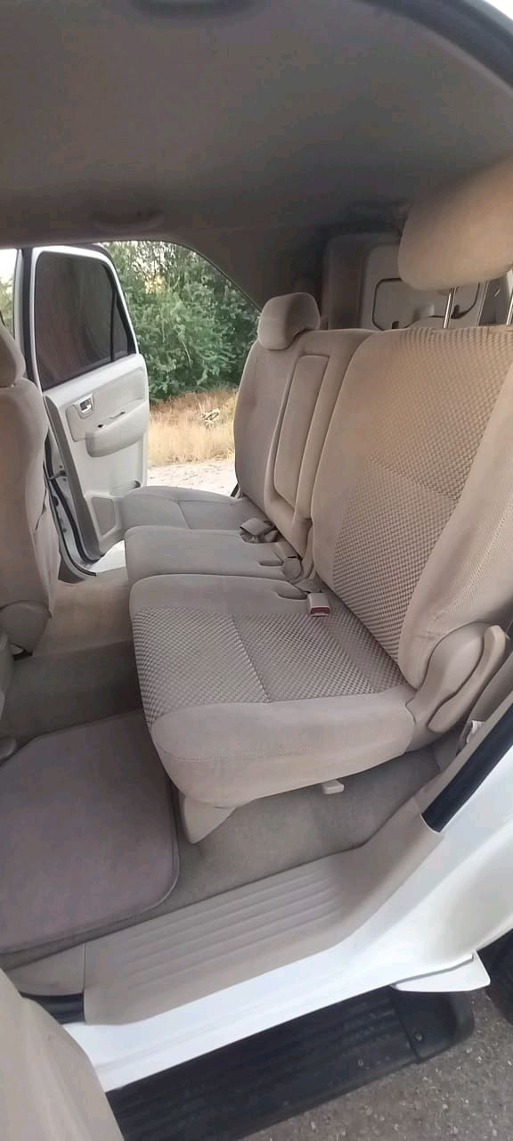 Toyota Fortuner - Image 9