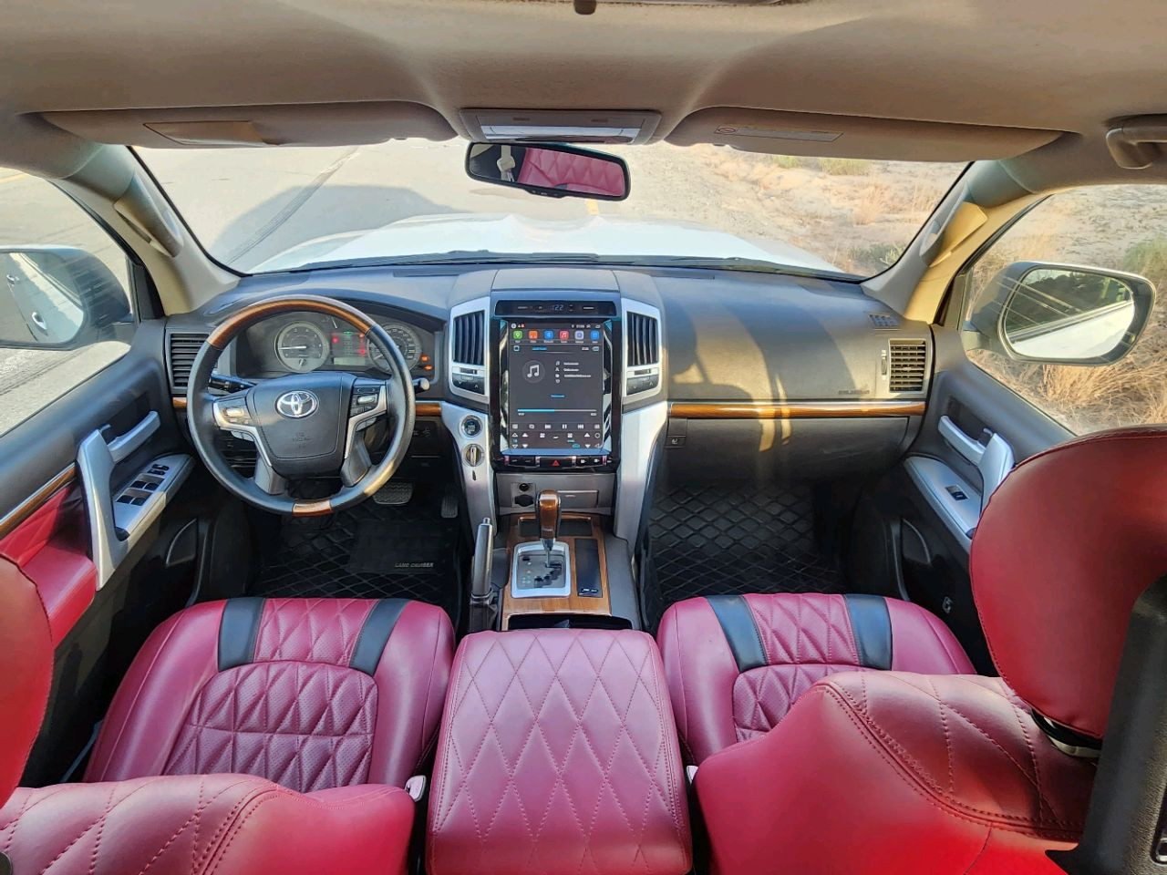 Toyota Land Cruiser - Image 5