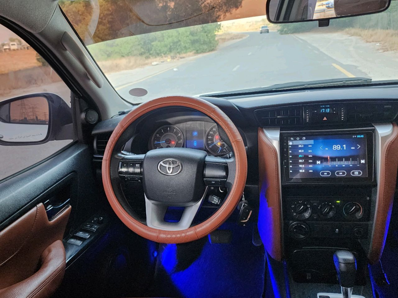 Toyota Fortuner - Image 2