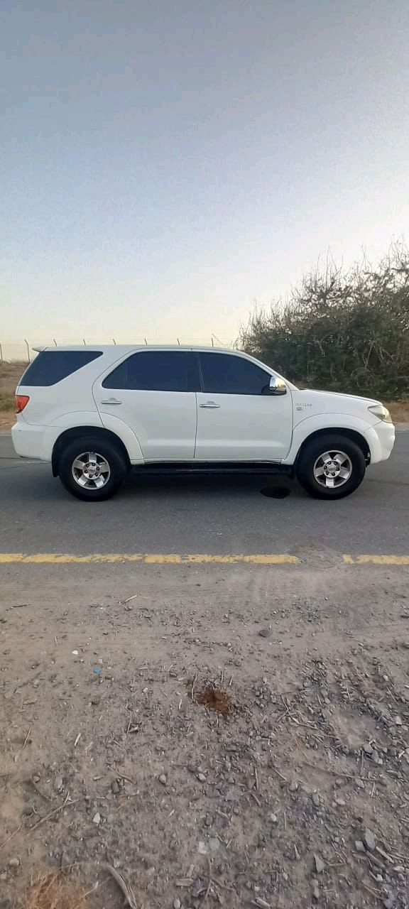 Toyota Fortuner - Image 5