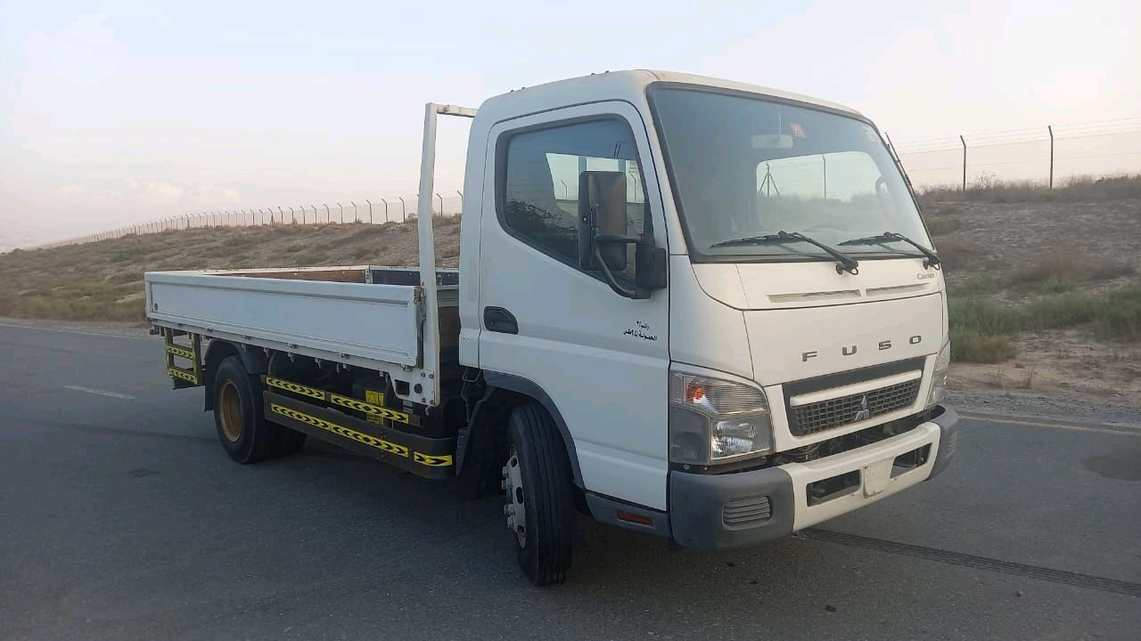 Mitsubishi Canter - Image 6
