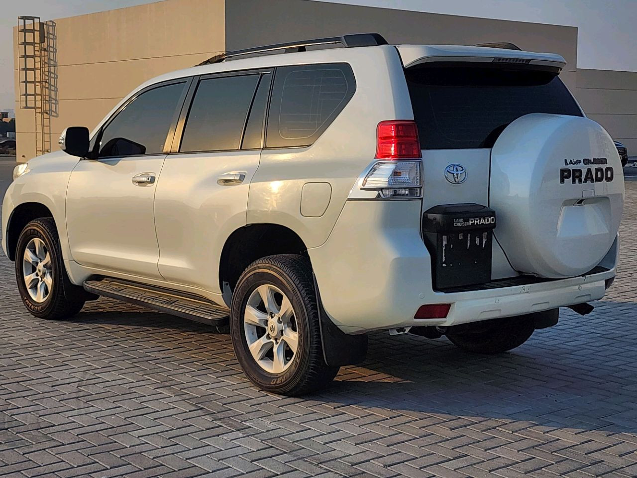 Toyota Prado - Image 4