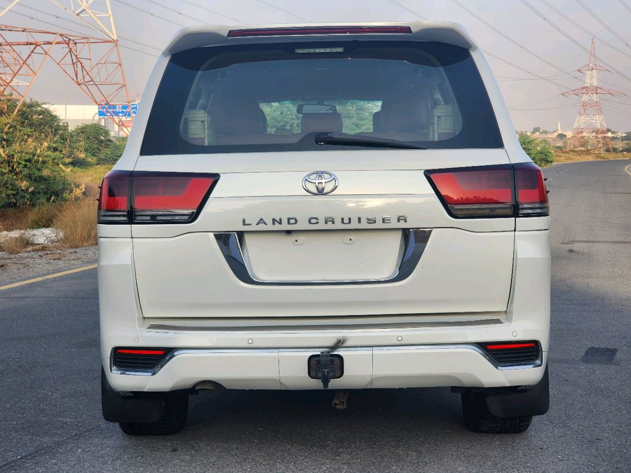 Toyota Land Cruiser - Image 16