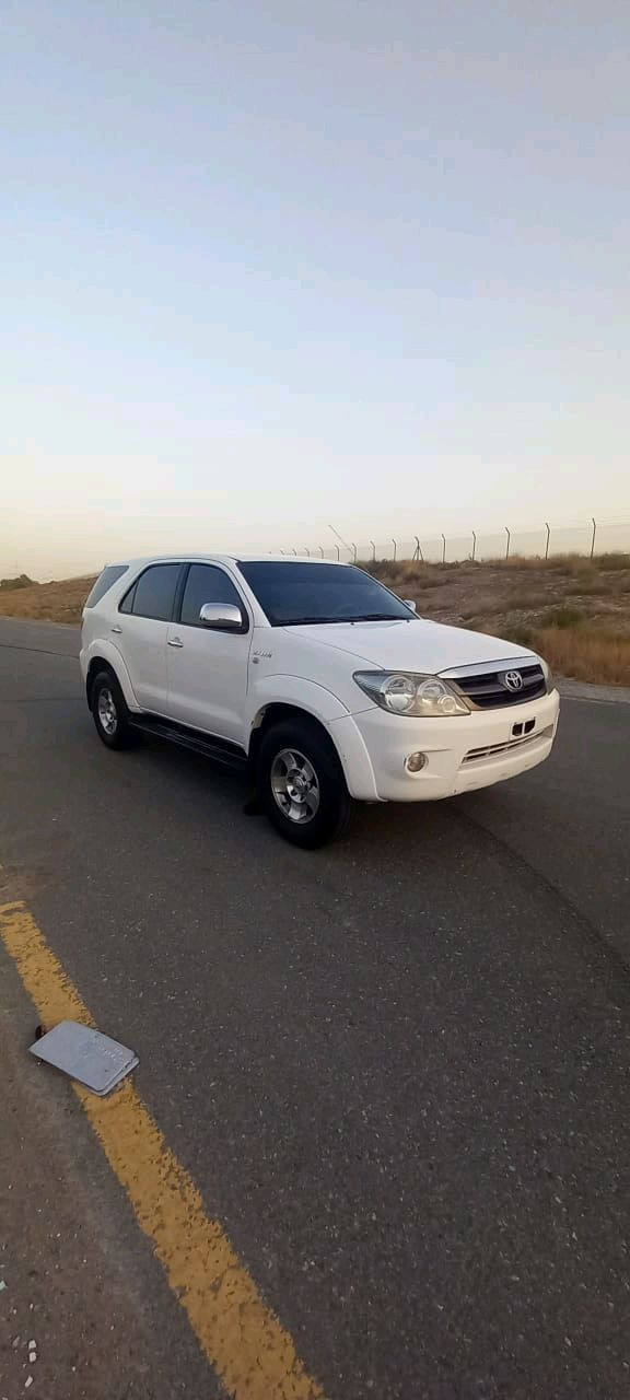 Toyota Fortuner - Image 11