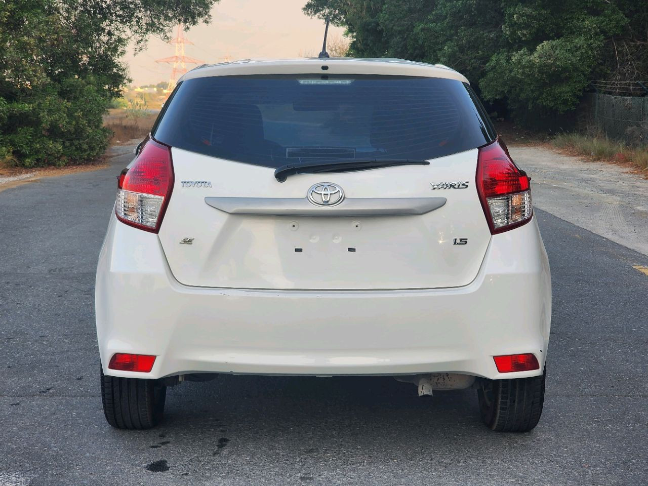 Toyota Yaris - Image 9
