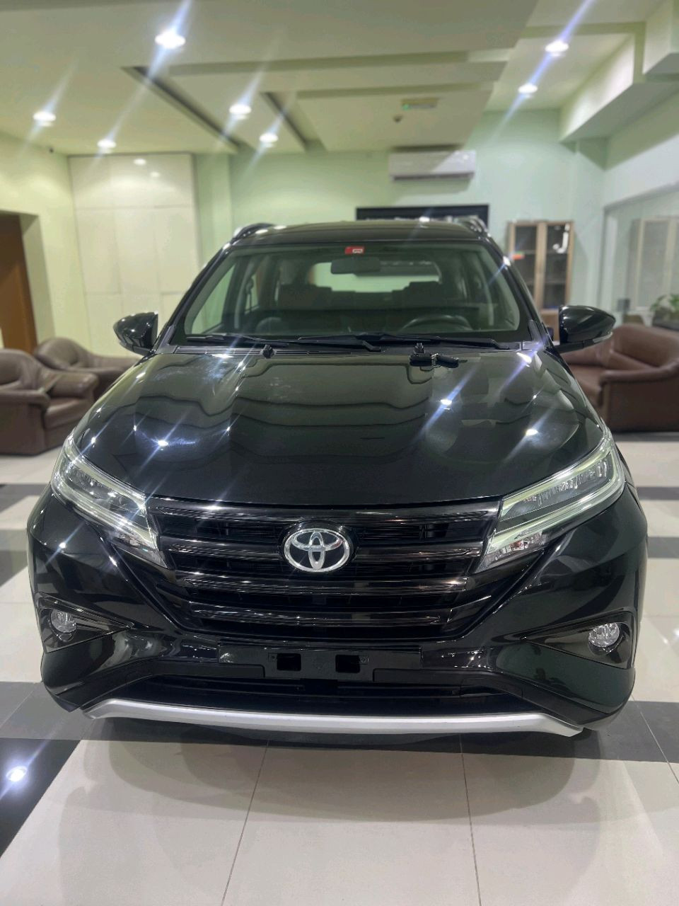 Toyota Rush - Image 8