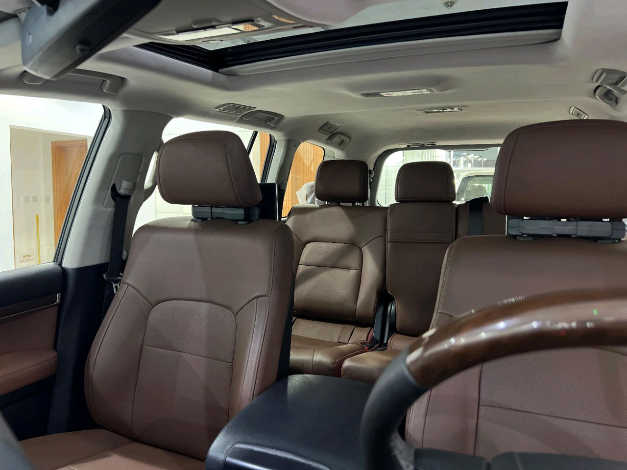 Toyota Land Cruiser - Image 12
