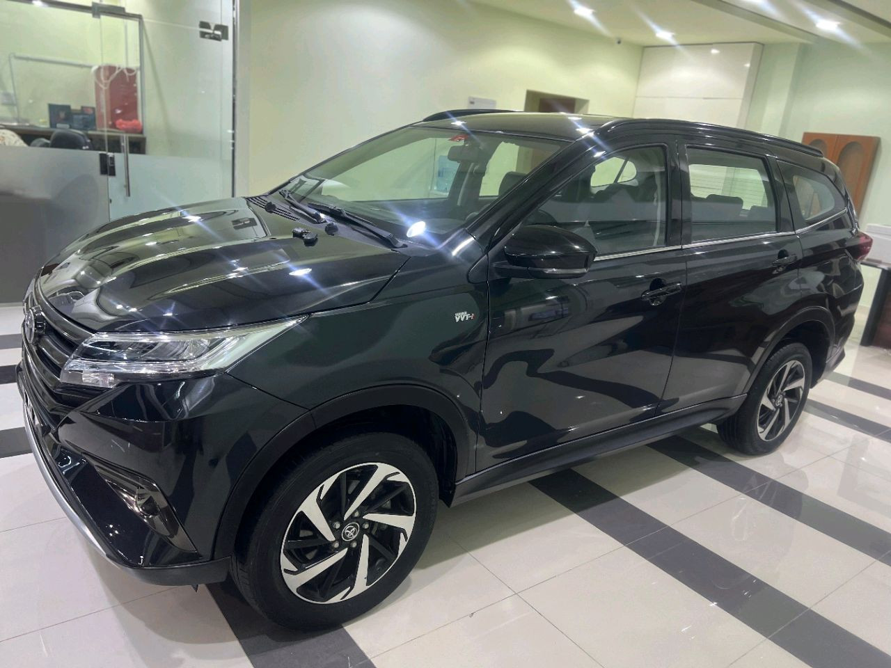 Toyota Rush - Image 4