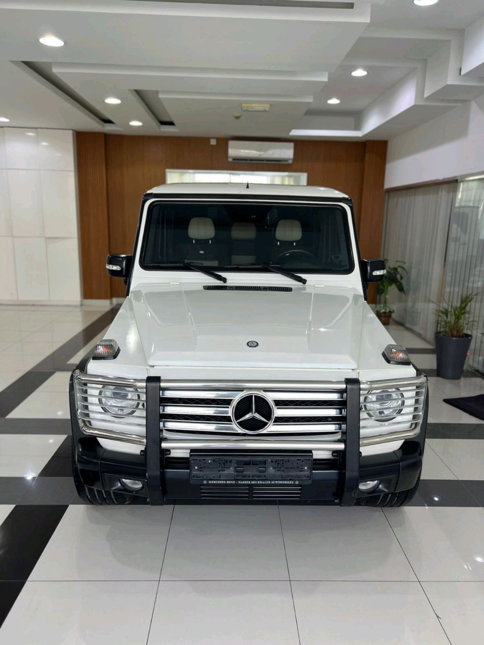 Mercedes Benz G-Class - Image 4