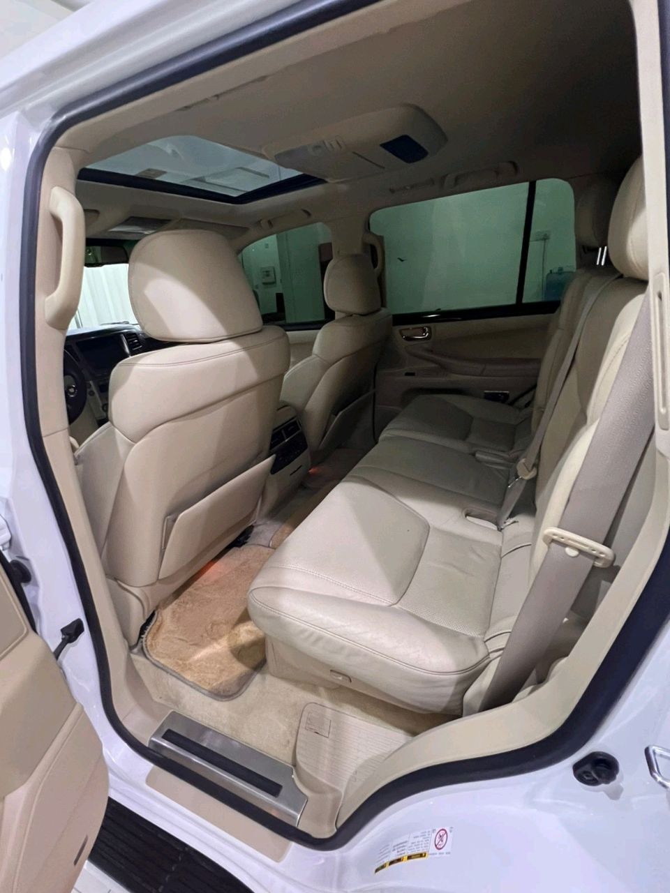 Lexus LX-Series - Image 4