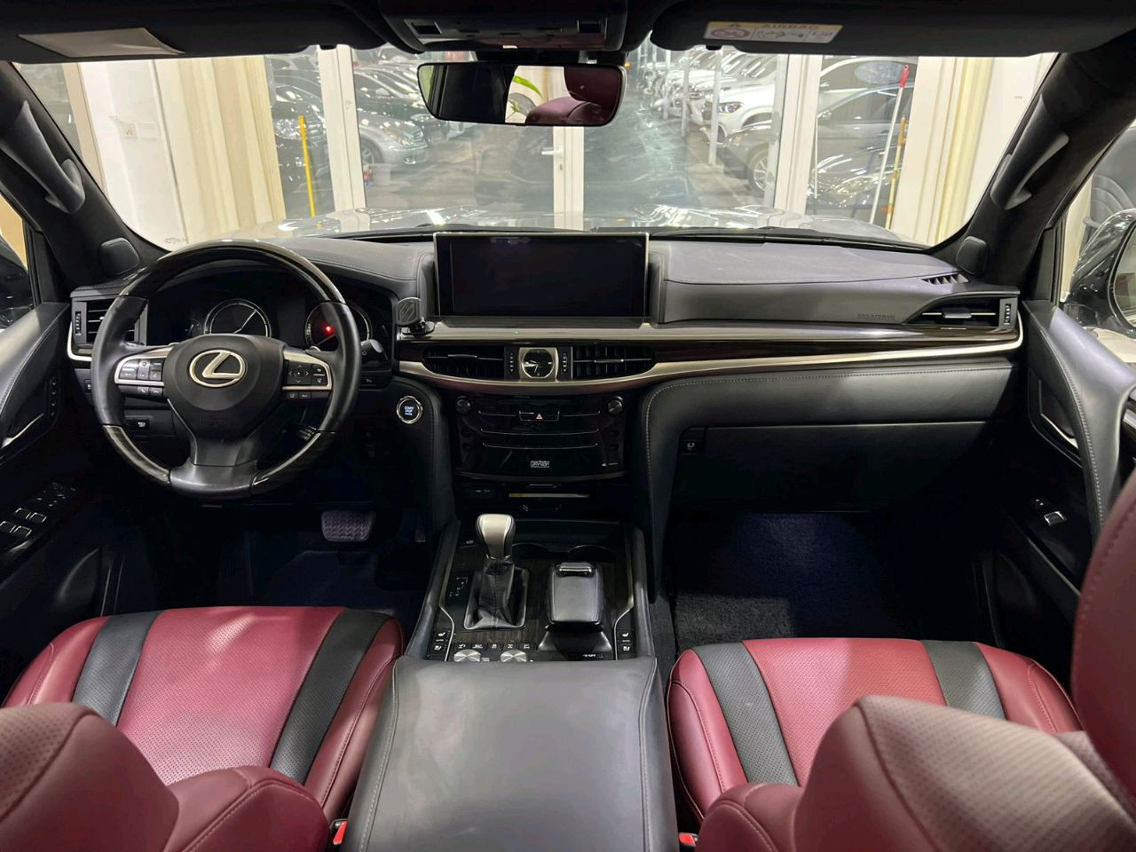 Lexus LX-Series - Image 18