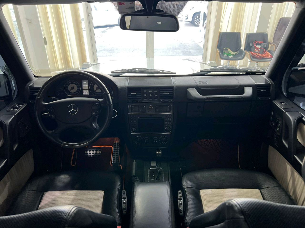 Mercedes Benz G-Class - Image 8