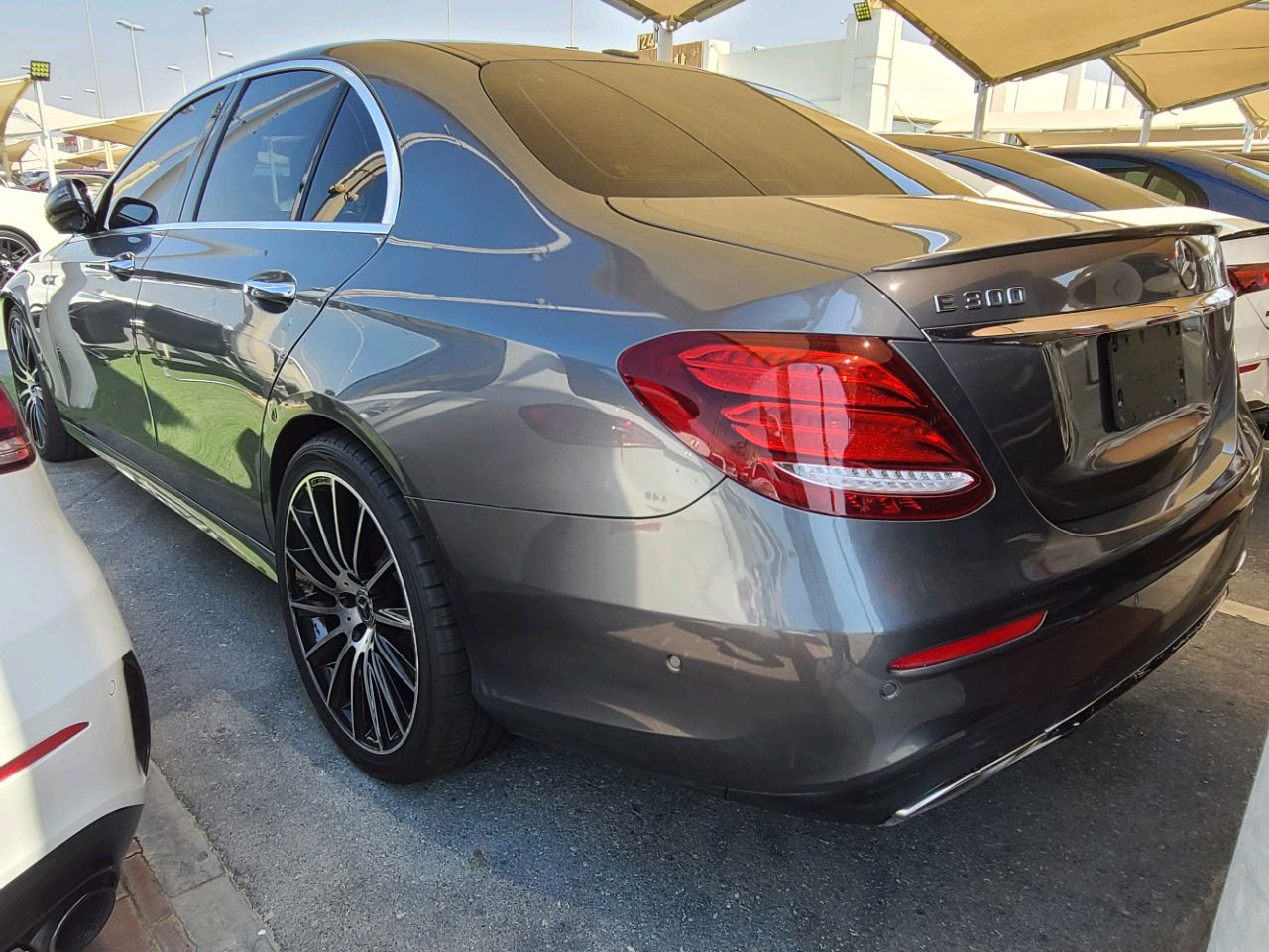 Mercedes Benz E-Class - Image 8