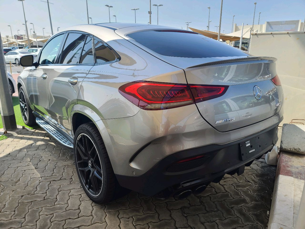 Mercedes Benz GLE SUV - Image 6