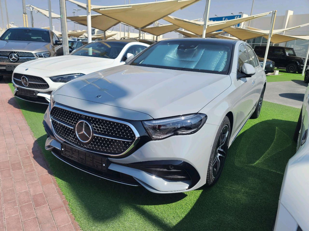 Mercedes Benz E-Class - Image 10