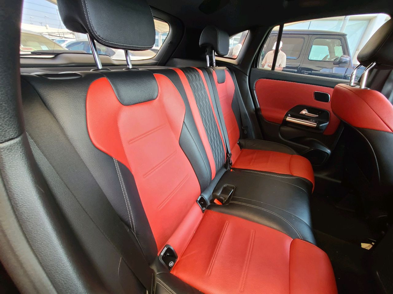 Mercedes Benz GLA - Image 10