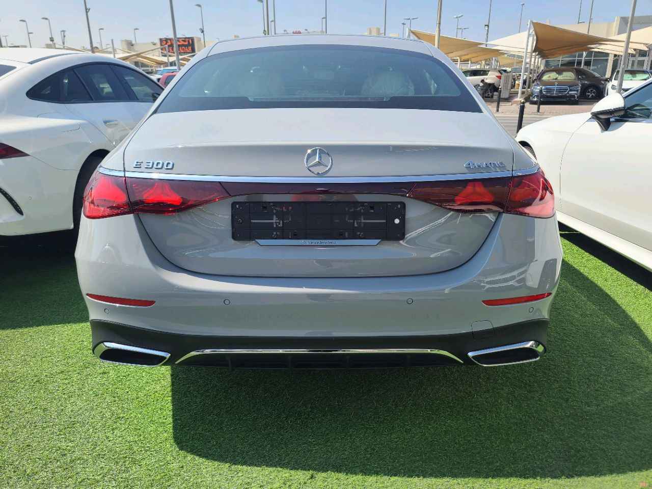 Mercedes Benz E-Class - Image 8