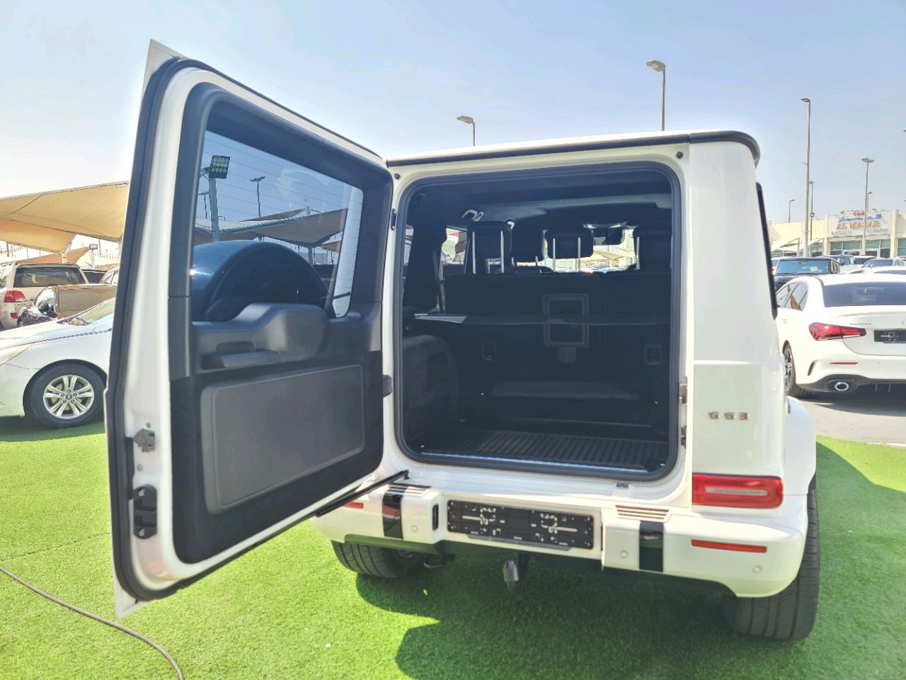 Mercedes Benz G-Class - Image 8