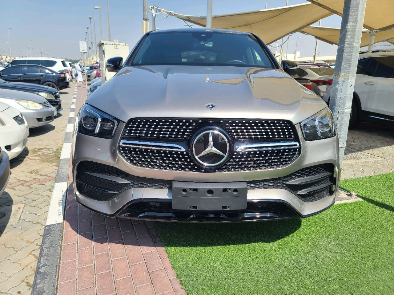 Mercedes Benz GLE SUV - Image 9