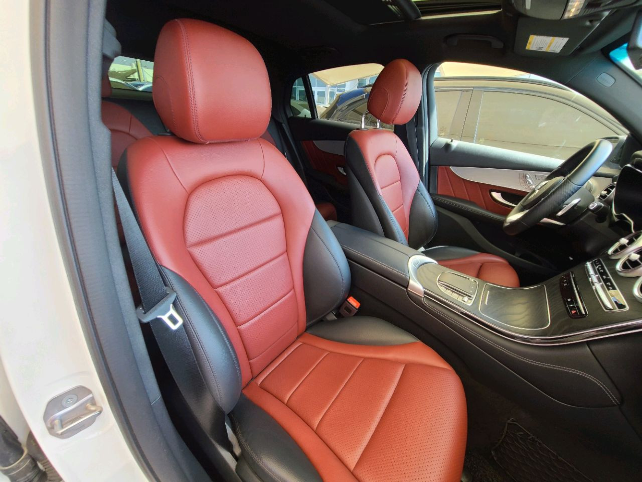 Mercedes Benz GLC - Image 6
