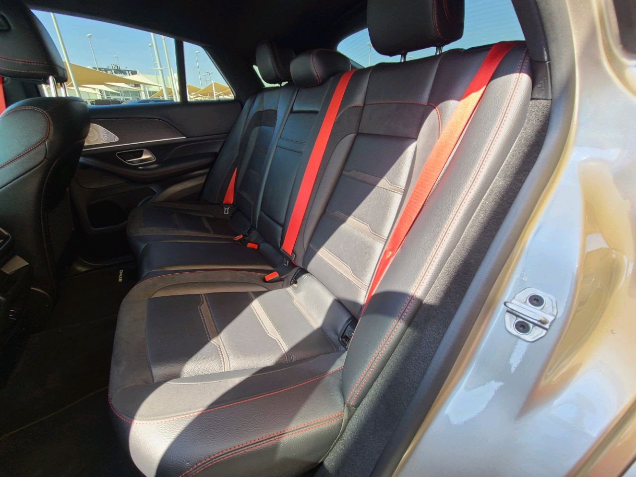 Mercedes Benz GLE SUV - Image 7