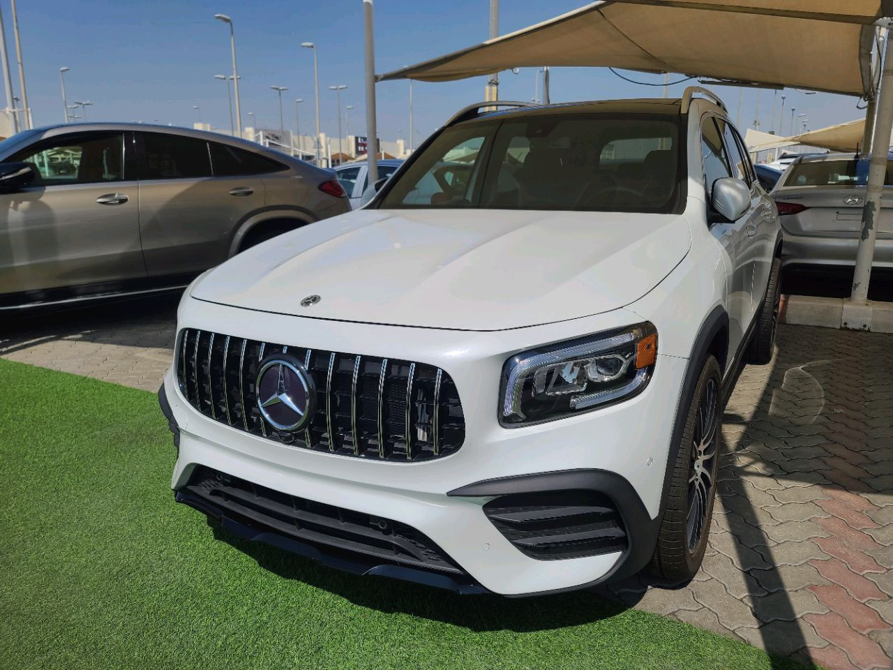 Mercedes Benz GLB - Image 4