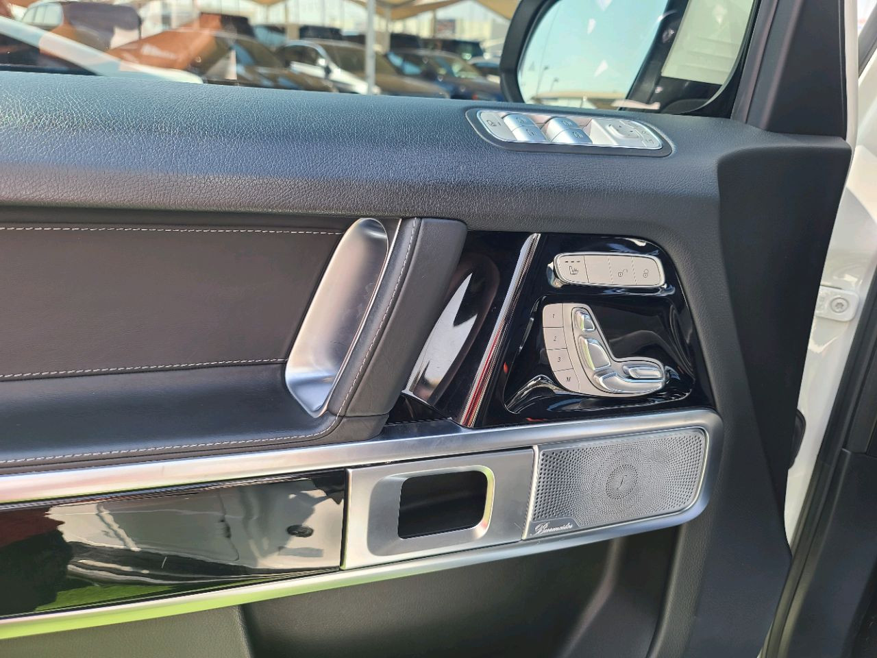 Mercedes Benz G-Class - Image 5