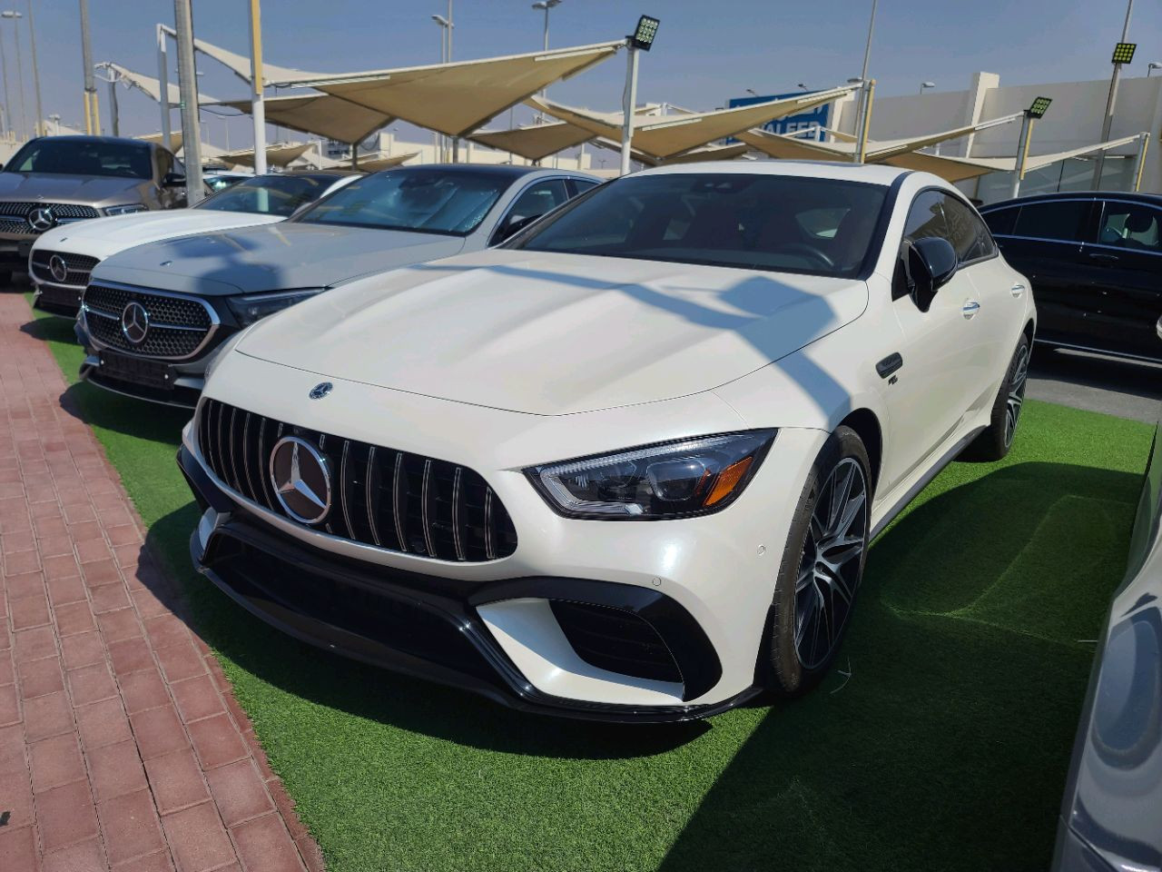 Mercedes Benz GT - Image 5